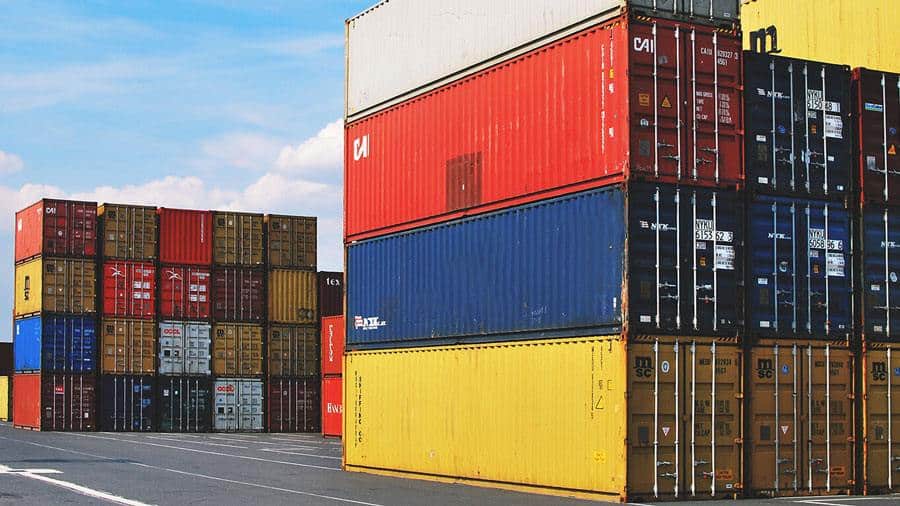 Read more about the article What is LCL (Less than Container Load)? A quick guide to LCL